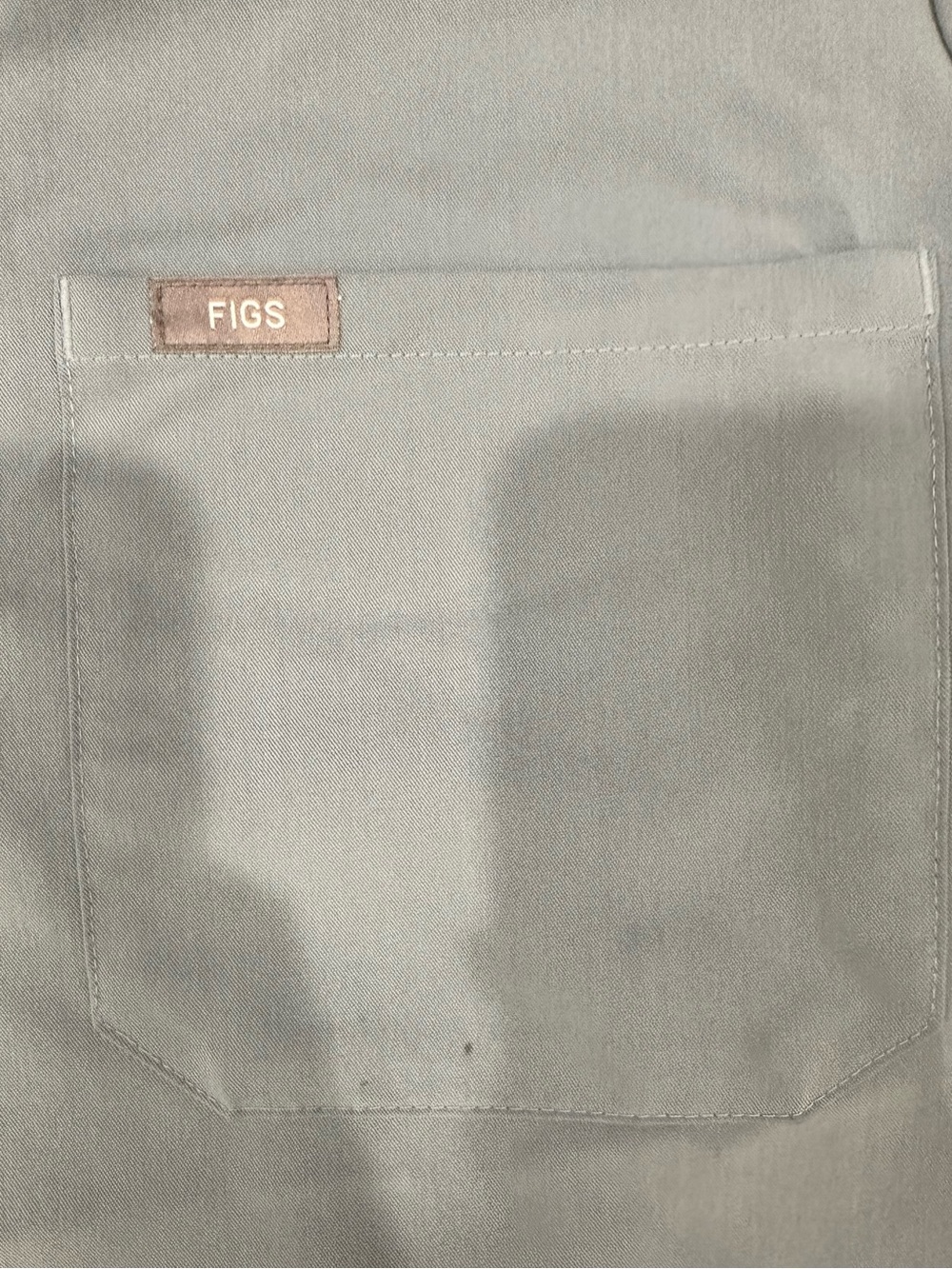Figs Women’s Dusty Blue Catarina One-Pocket Scrub Top - Medium - Picture 6 of 7